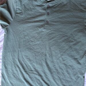 Kenneth Cole Olive Short Sleeve Henley